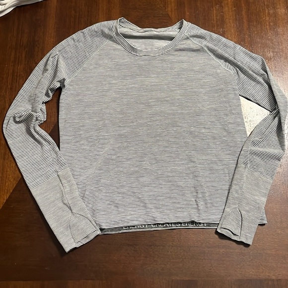 lululemon athletica Tops - Lululemon long sleeve shirt
